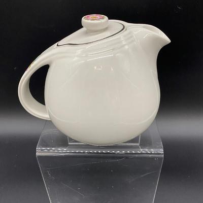 Hall's Superior Quality KItchenware Tea Pot