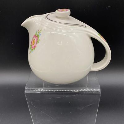 Hall's Superior Quality KItchenware Tea Pot