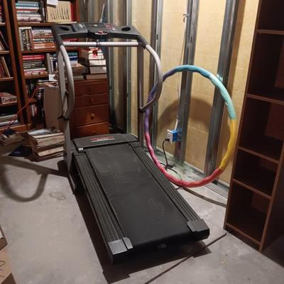 PRO-FORM 390Pi SPACE SAVER FOLDING TREADMILL