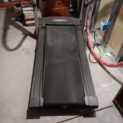 PRO-FORM 390Pi SPACE SAVER FOLDING TREADMILL