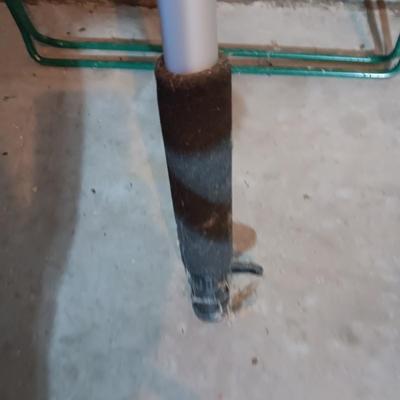 TREE LIMB CUTTER, LOPPERS, HEDGE TRIMMERS, GARDEN CLAW AND MORE