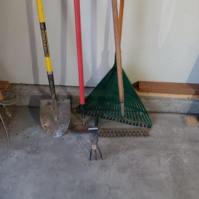YARD TOOLS