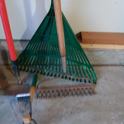 YARD TOOLS