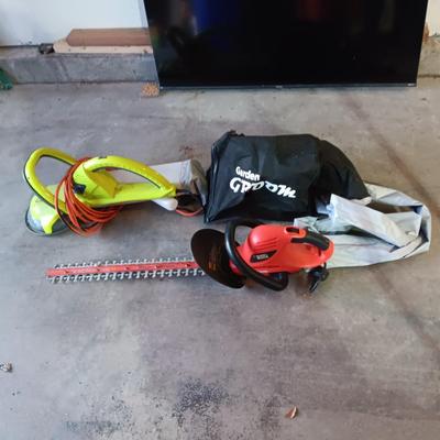 GARDEN GROOM AND 24" ELECTRIC HEDGE TRIMMERS
