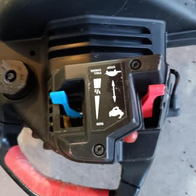 CRAFTSMAN 200 MPH GAS LEAF BLOWER AND VACUUM