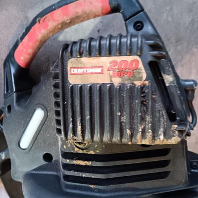 CRAFTSMAN 200 MPH GAS LEAF BLOWER AND VACUUM