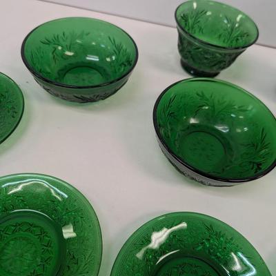Anchor Hocking Forest Green Sandwich Plates Bowls & Glasses #41