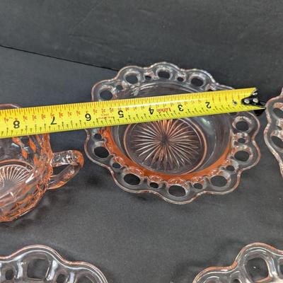 13 Pieces Old Colony Lace Edge Open Lace Hocking Glass