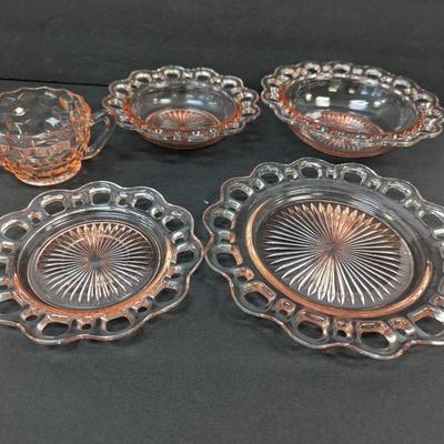 13 Pieces Old Colony Lace Edge Open Lace Hocking Glass