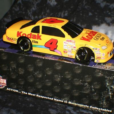 Sale Photo Thumbnail #134: 1:24 Winston Cup Collectable 1997