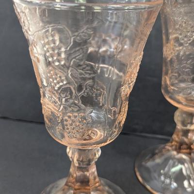 Tiara Indiana Pink Chalice Goblets