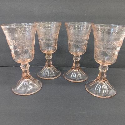 Tiara Indiana Pink Chalice Goblets