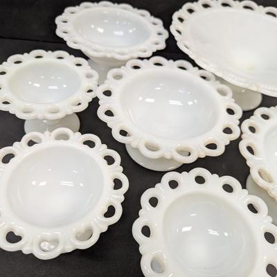 Anchor Hocking Old Colony Milk Glass Pedestal Compote Candy Dishes #45