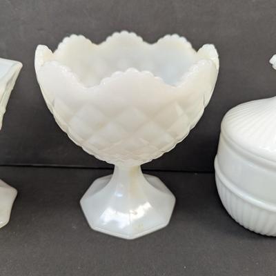 NAPCO Vase Pedestal Bowl Candy Dishes Pear Plate #49
