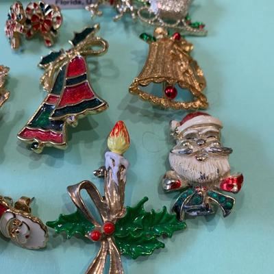 Mixed Jewelry Lot Carded & Holiday Pieces