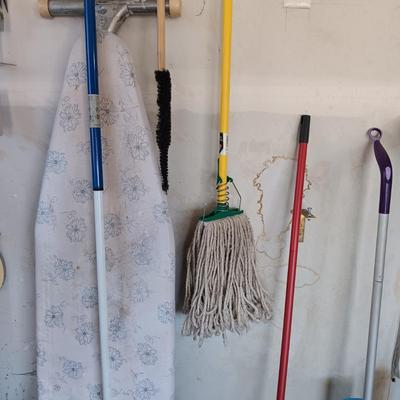 CLEANING SUPPLIES