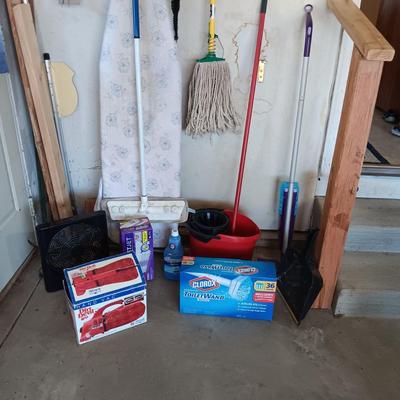CLEANING SUPPLIES