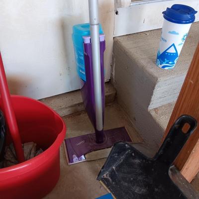 CLEANING SUPPLIES