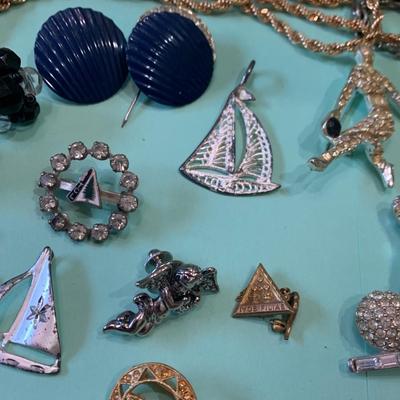 Costume Jewelry Lot
