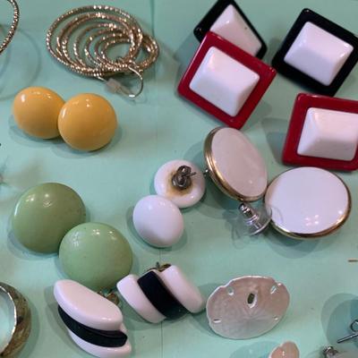 Costume Jewelry Lot