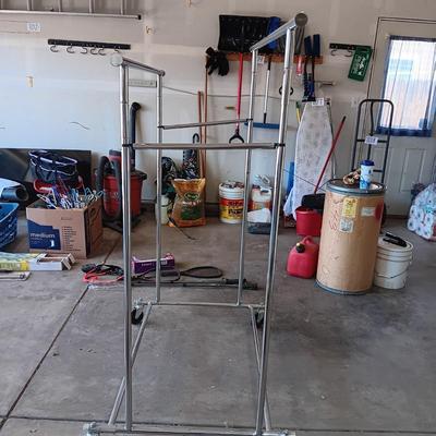 DOUBLE ROD GARMENT RACK, LAUNDRY BASKETS, COAT HANGERS AND DOOR HANGER