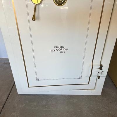 HALL'S LARGE HEATED COMBINATION SAFE
