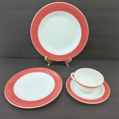 Pyrex Coral Band Pink Flamingo Milk Glass Dishes