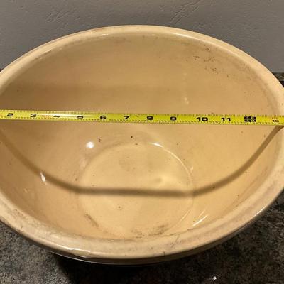 Vintage Watt 14in Yellow ware Pottery with blue/white stripe