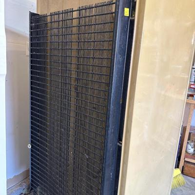 WHIRLPOOL UPRIGHT FREEZER