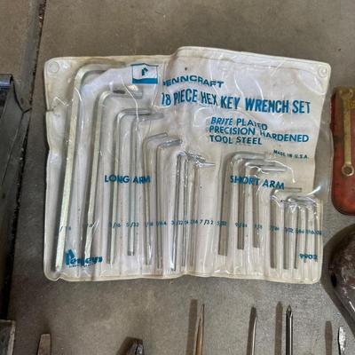 HAND TOOLS (2)