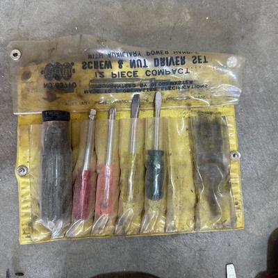 HAND TOOLS (3)