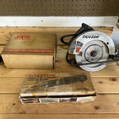 CORDLESS ELECTRIC SCREWDRIVER, CIRCULAR SAW AND A SANDER