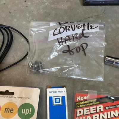 NEW OUTBACK FLOOR MATS AND OTHER AUTO ITEMS