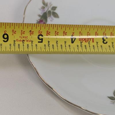 20 Pieces Of China Floral Tea Set