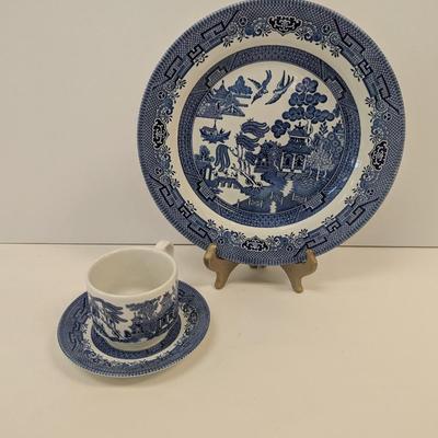 24 Pieces Of Churchill Blue Willow England Dishes Set Of 8 Choice 1
