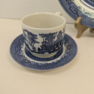 24 Pieces Of Churchill Blue Willow England Dishes Set Of 8 Choice 1