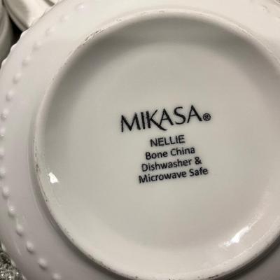 Mikasa Nellie Set of Dishes