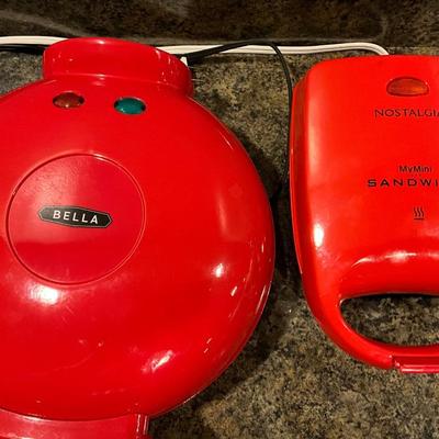 Bella 8in Quesadilla Maker, Nostalgia Sandwich Maker