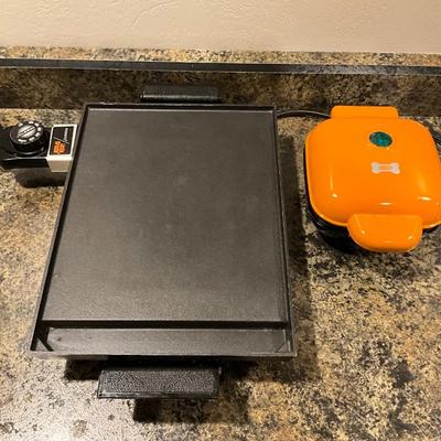 Presto Little Griddle, Dash Dog Treat Maker