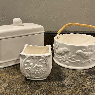 Inarco dish, Enesco Basket, Recipe Box