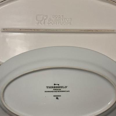 Large Serving Platter and Gravy Dish