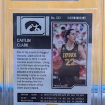 2024 Panini Catlin Clark Rookie Card NM-MT 8.5