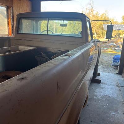 Rare studebaker camper truck
