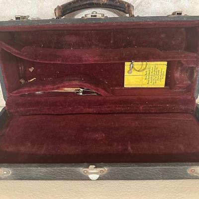 The Pedler Co. Elkhart Clarinet with Case