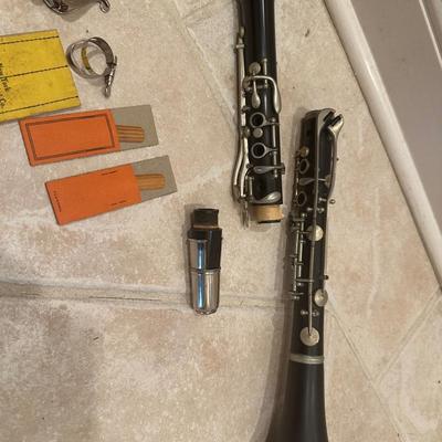 The Pedler Co. Elkhart Clarinet with Case