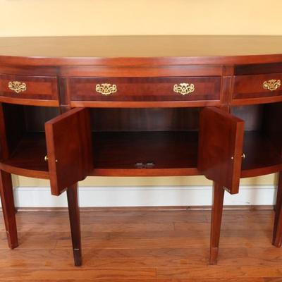 Federal Style Mahogany Sideboard