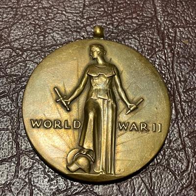 WWII 1941-1945 Medal
