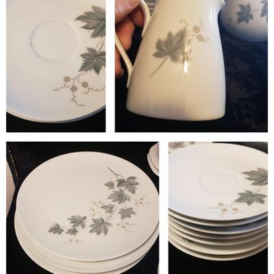 Noritake Wild Ivy China (LR-KD)