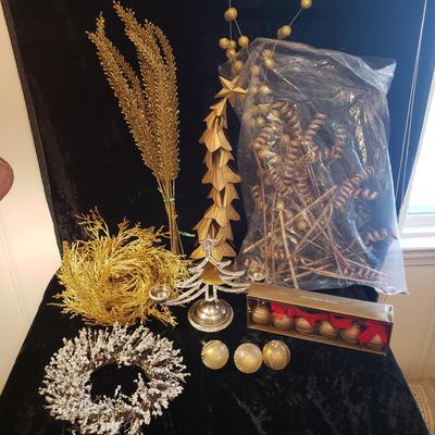 Pier 1 Silver and Gold Christmas (LR-KD)