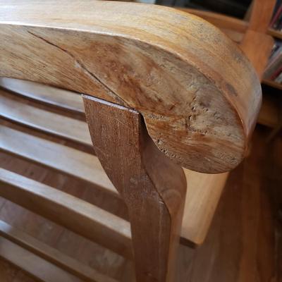 Large Wooden Rocking Chair with Qulited Cover (LR-KD)
